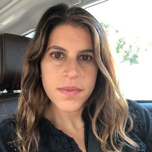 Meet your Posher, Nicole